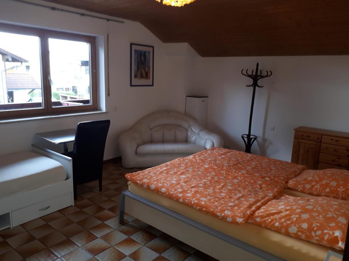 Karl-Stieler-Strasse Leilighet Bruckmühl Eksteriør bilde